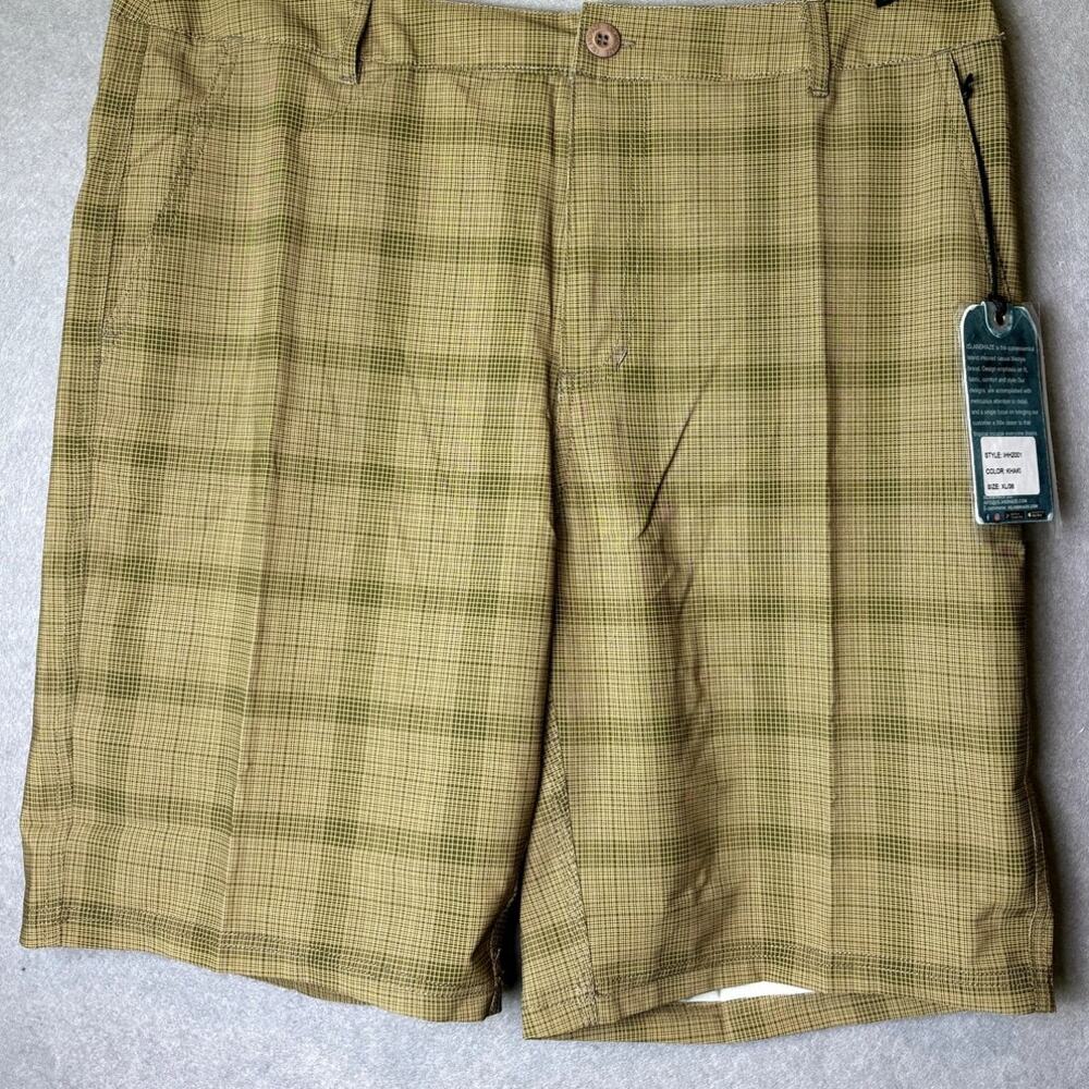 Island Haze Vintage Style Plaid Olive Green Men Vacation Cruise NWT Shorts XL